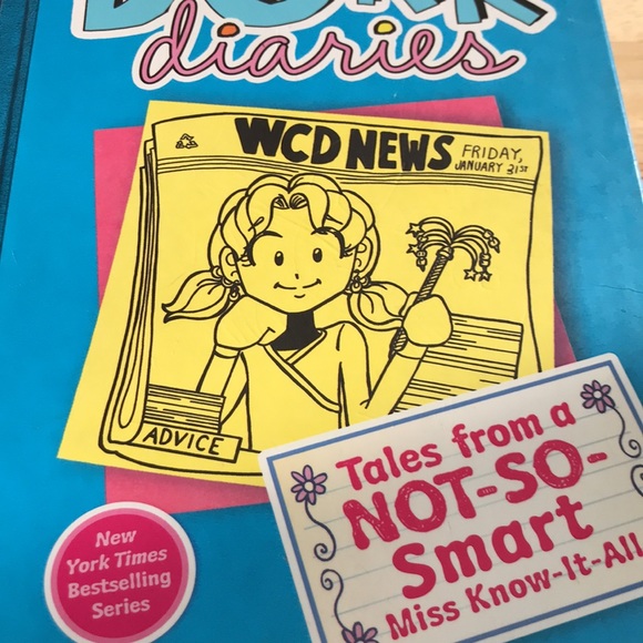 ☘️2 for $10 Sale☘️ Dork Diaries #5 Tales from a Not-So-Smart Miss know-it-all - Picture 5 of 17